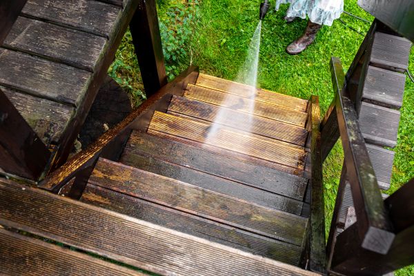 Wood Power Washing in Bluffton