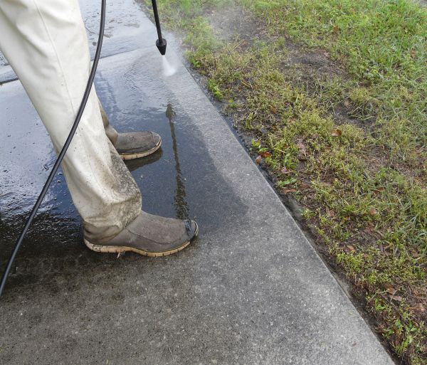 Concrete Slab Powerwashing in Bluffton